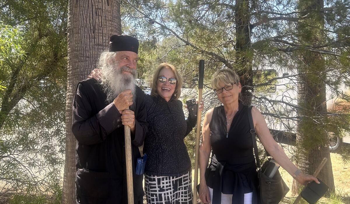 Greg with Lynne and Michelle